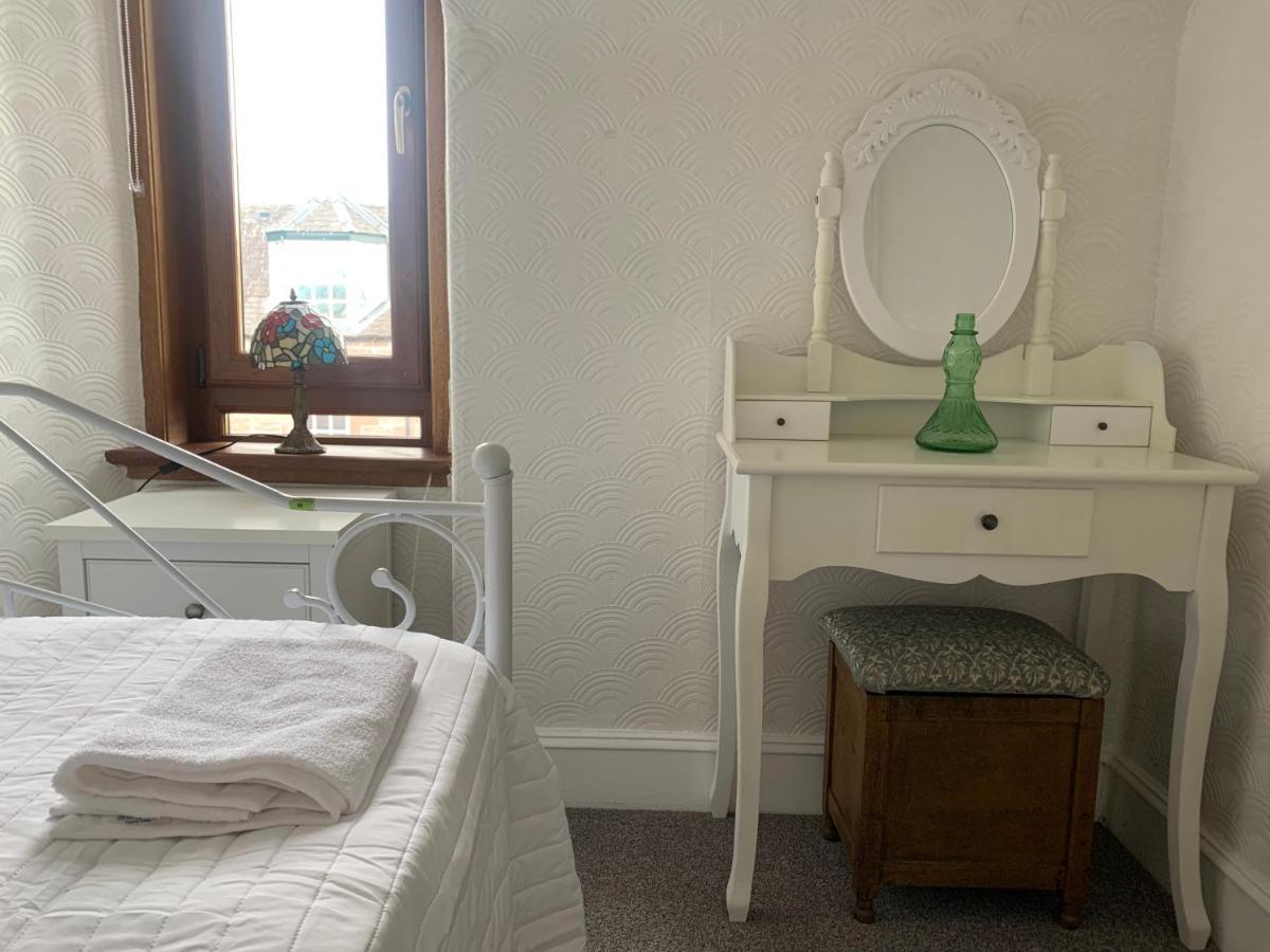 Spacious Villa 5 Mins From Nature Reserve And Town South Kessock Экстерьер фото